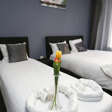 Hotel Flipper