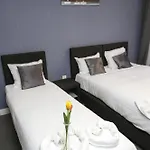 Flipper 2* Amsterdam