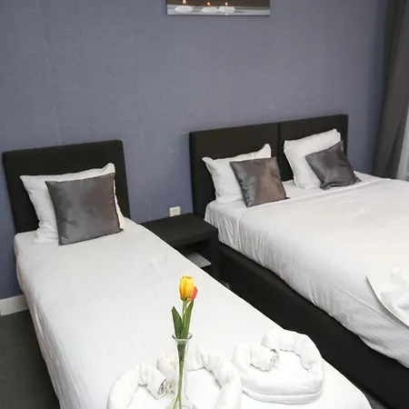 Flipper 2* Amesterdão