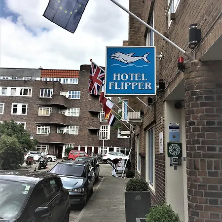 Flipper Hotell 2*