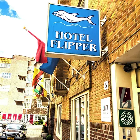 Flipper Hotell 2*