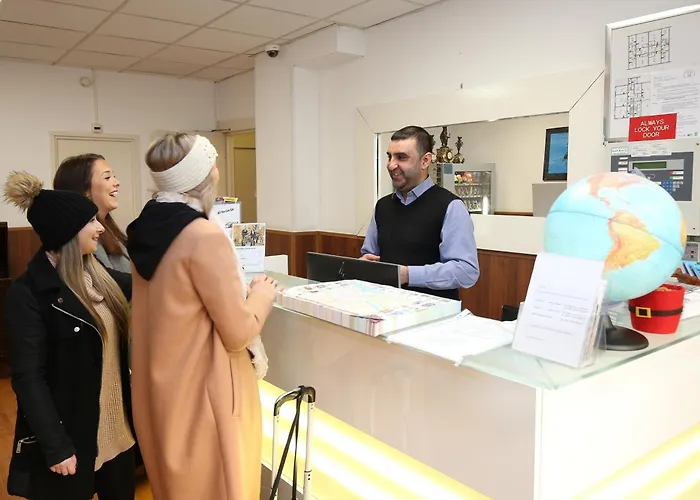 Flipper 2* Amsterdam