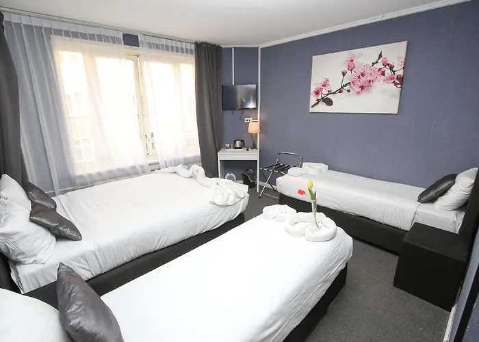 Flipper 2* Amsterdam