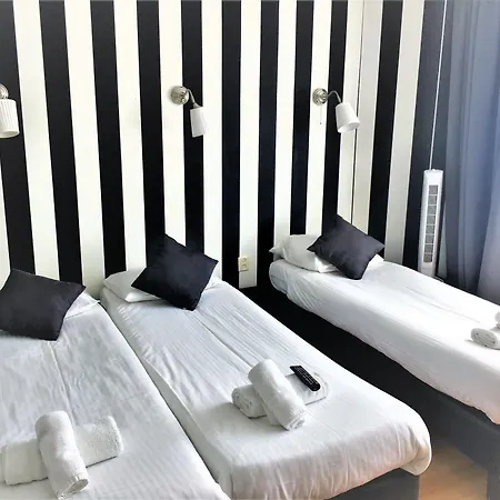 Flipper 2* Άμστερνταμ